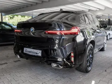 BMW X4 xDrive 20d M-Sport FACEL. PANO 360  LED W-LAN