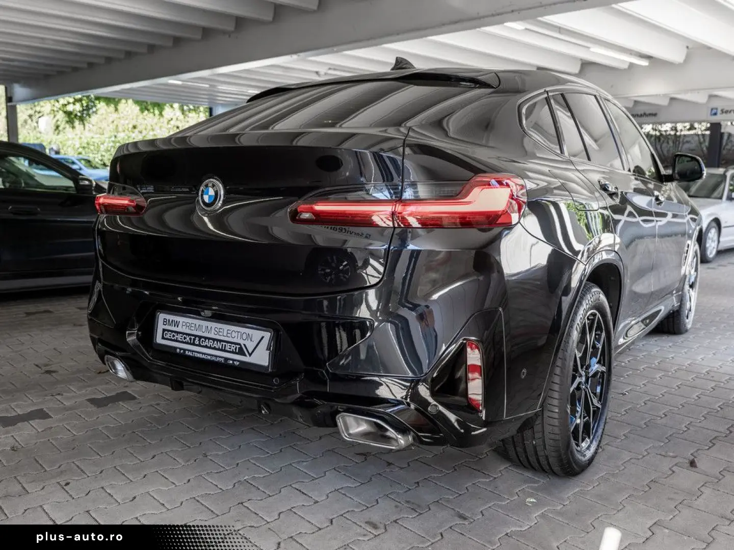 BMW X4 xDrive 20d M-Sport FACEL. PANO 360  LED W-LAN
