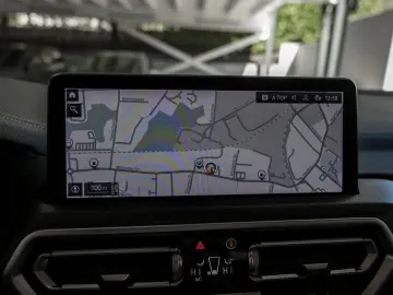 BMW X4 xDrive 20d M-Sport FACEL. PANO 360  LED W-LAN