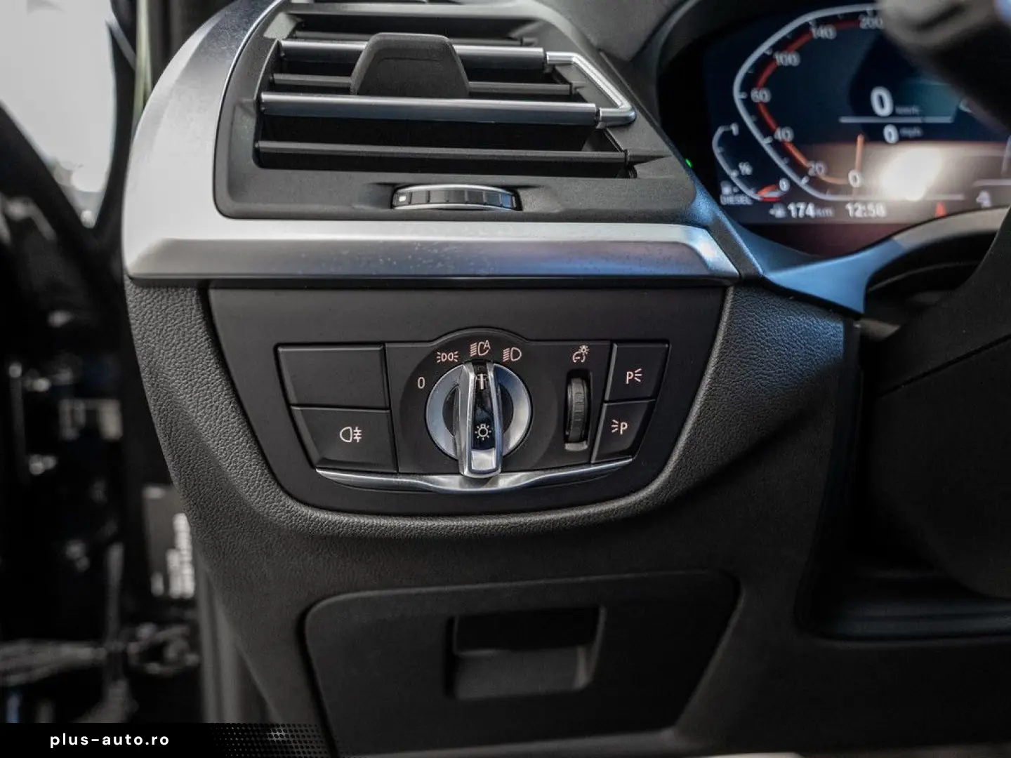 BMW X4 xDrive 20d M-Sport FACEL. PANO 360  LED W-LAN