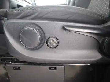 MERCEDES-BENZ Vito 116 CDI Kombi Tourer Lang MBUX Ka&hellip;