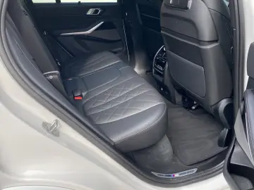 BMW X5 xDrive 30d M Sport UPE 112.000€ Pano