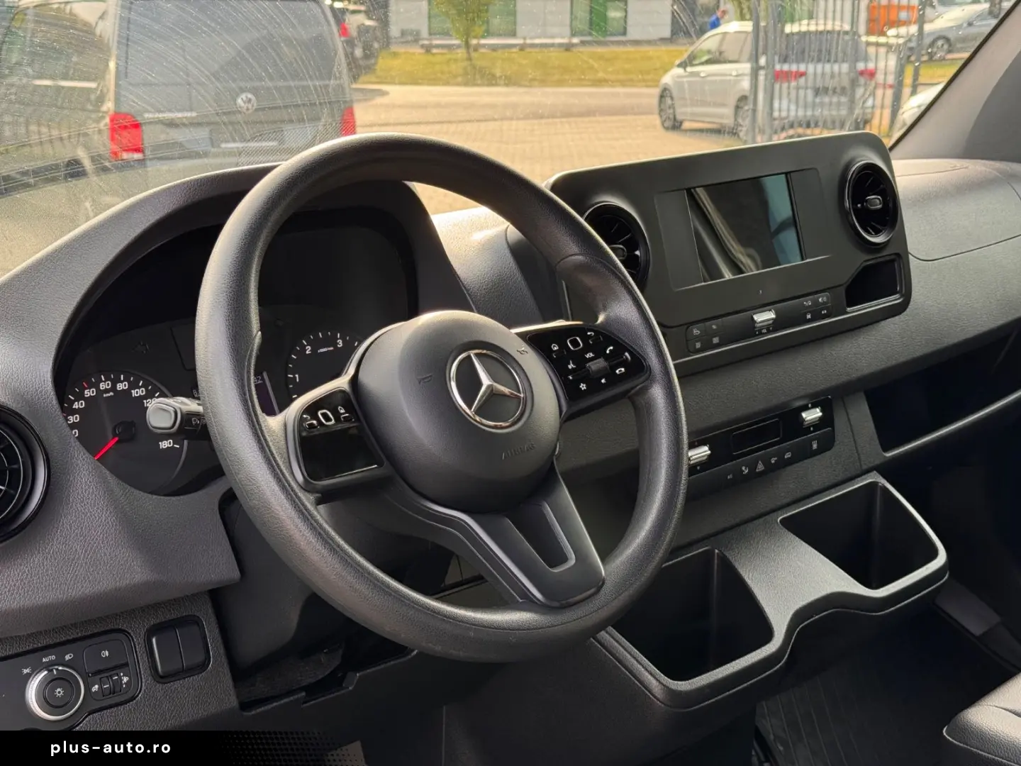MERCEDES-BENZ Sprinter 317 CDI L2H2 Aut. StHz Regal AHK 3 5t