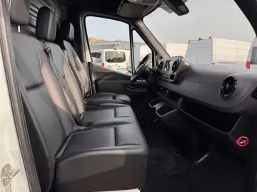 MERCEDES-BENZ Sprinter 317 CDI L2H2 Aut. StHz Regal AHK 3 5t