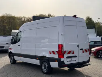 MERCEDES-BENZ Sprinter 317 CDI L2H2 Aut. StHz Regal AHK 3 5t