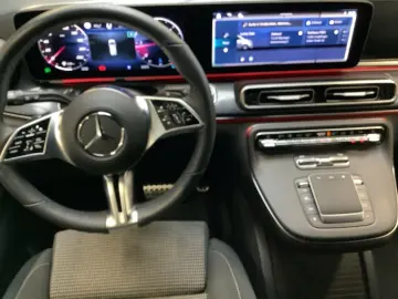 MERCEDES-BENZ V 220 d Style Multibeam Distronic AHK2.5T