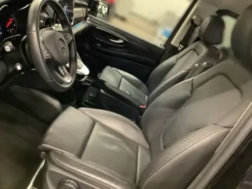 MERCEDES-BENZ V 300d AVANTGARDE extralang AIRMATIC LED-ILS