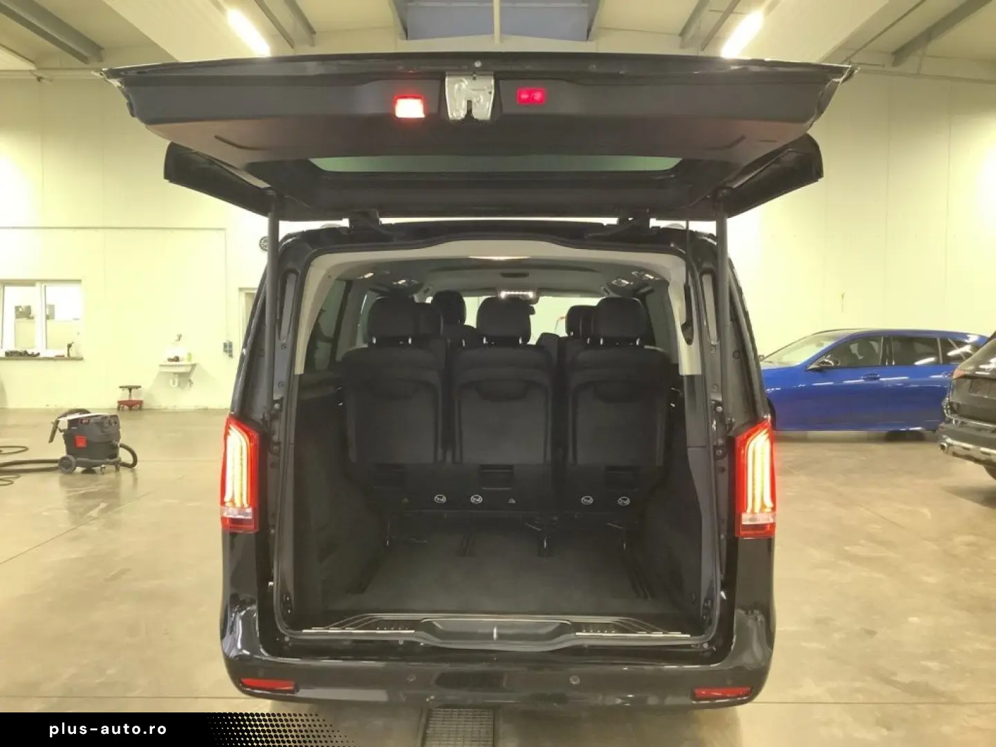 MERCEDES-BENZ V 300d AVANTGARDE extralang AIRMATIC LED-ILS
