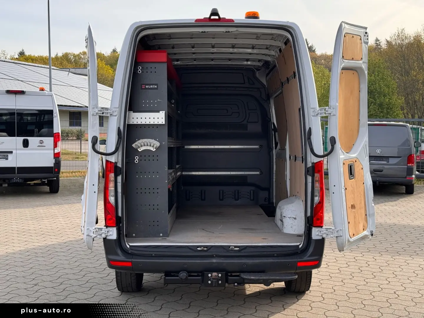 MERCEDES-BENZ Sprinter 317 CDI L2H2 Aut. StHz Regal AHK 3 5t