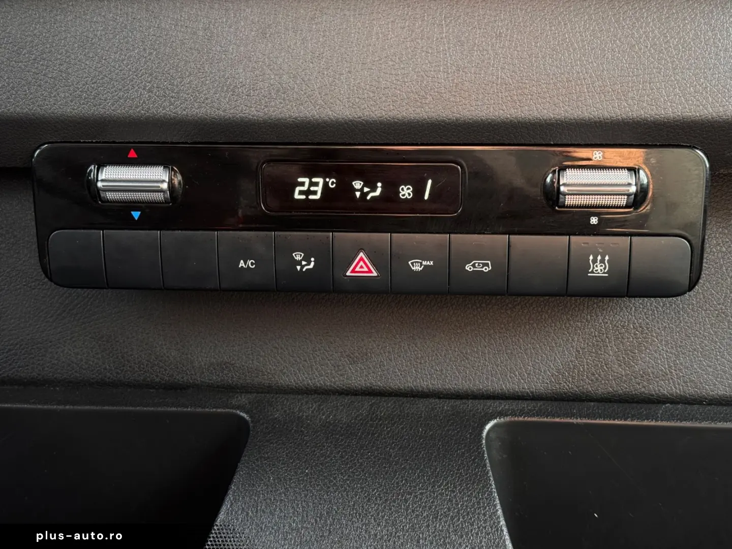 MERCEDES-BENZ Sprinter 317 CDI L2H2 Aut. StHz Regal AHK 3 5t