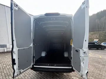 IVECO 35S18H V 3 0 hpt 16m3