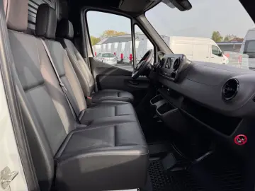 MERCEDES-BENZ Sprinter 317 CDI L2H2 Aut. StHz Regal AHK 3 5t