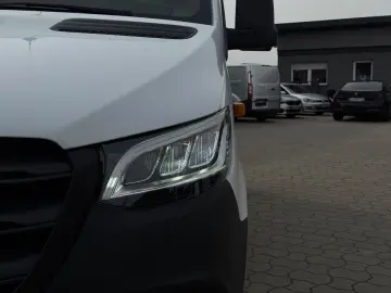 MERCEDES-BENZ Sprinter 317 CDI L2H2 Aut. LED Kamera FACELIFT