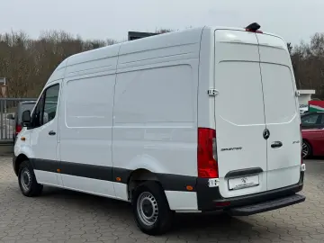 MERCEDES-BENZ Sprinter 317 CDI L2H2 Aut. LED Kamera FACELIFT