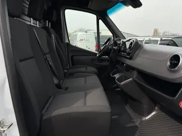 MERCEDES-BENZ Sprinter 317 CDI L2H2 Aut. LED Kamera FACELIFT