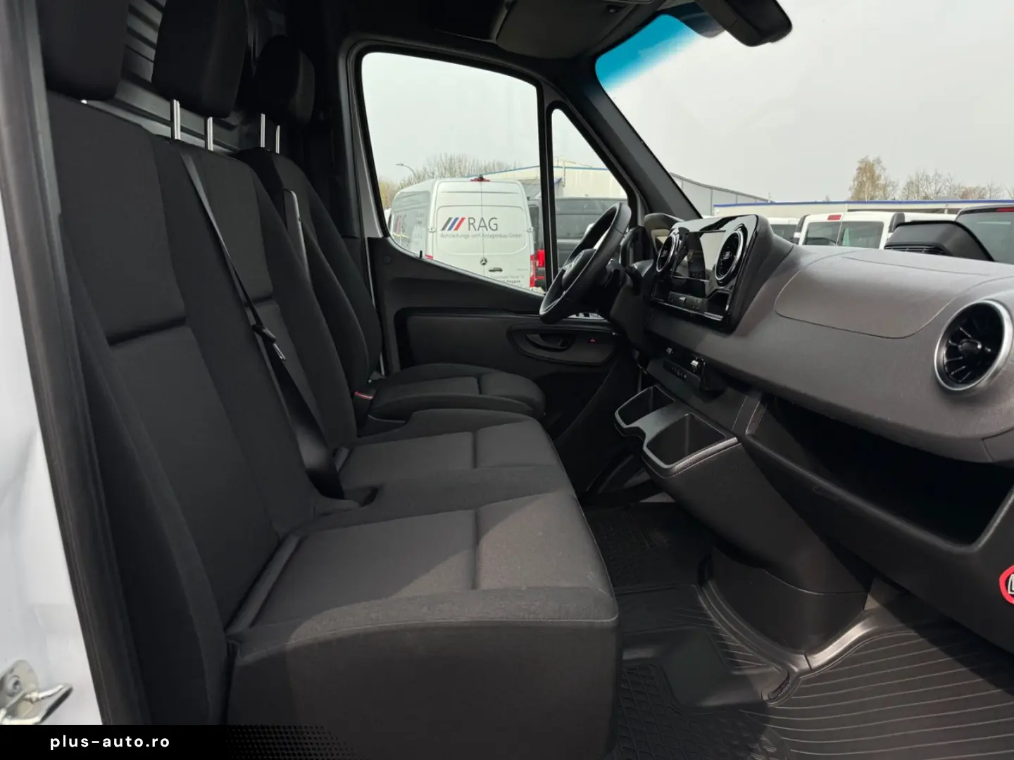 MERCEDES-BENZ Sprinter 317 CDI L2H2 Aut. LED Kamera FACELIFT