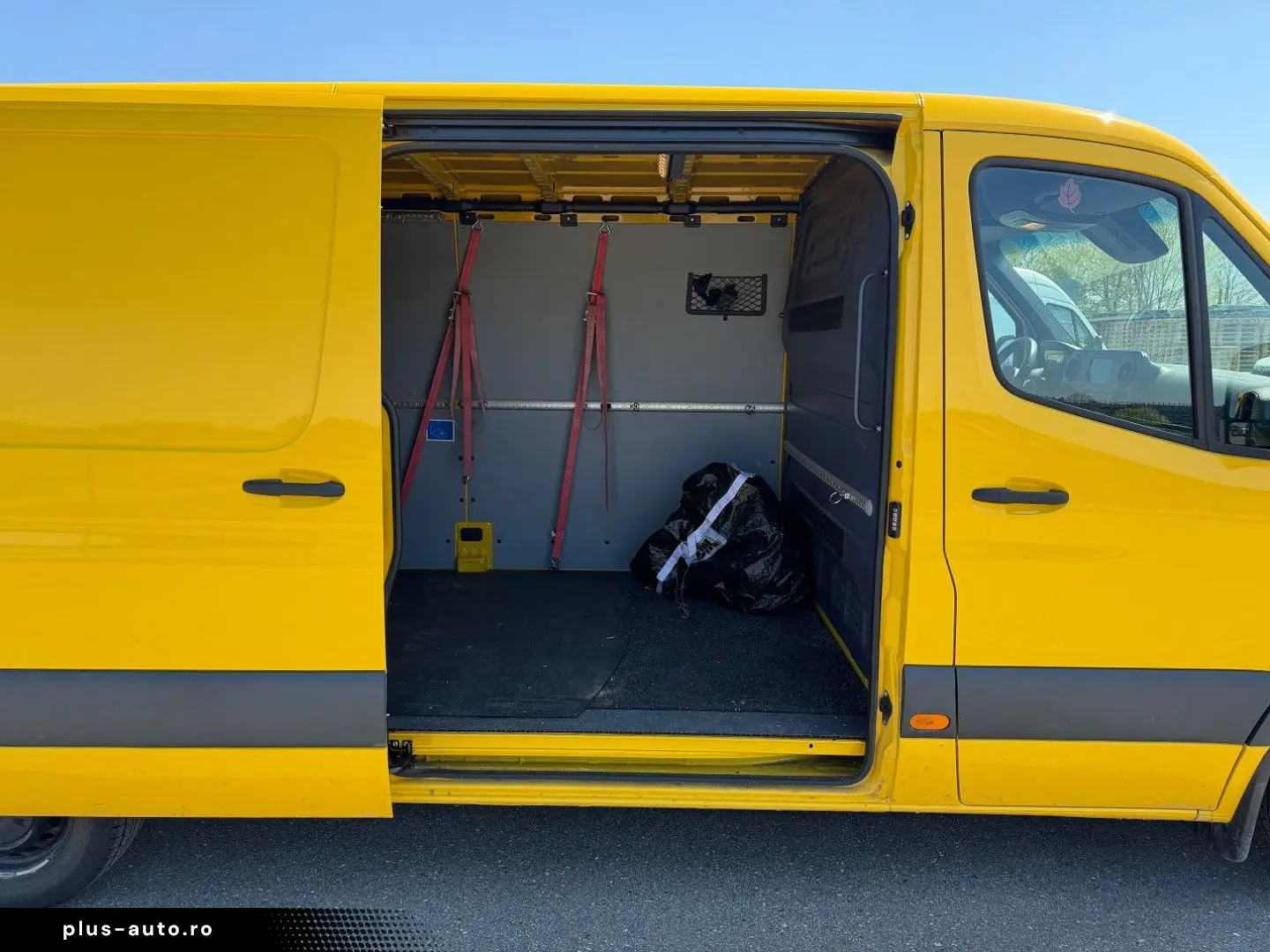 MERCEDES-BENZ Sprinter 315 CDI Flach Lang Klima MBUX LED AHK