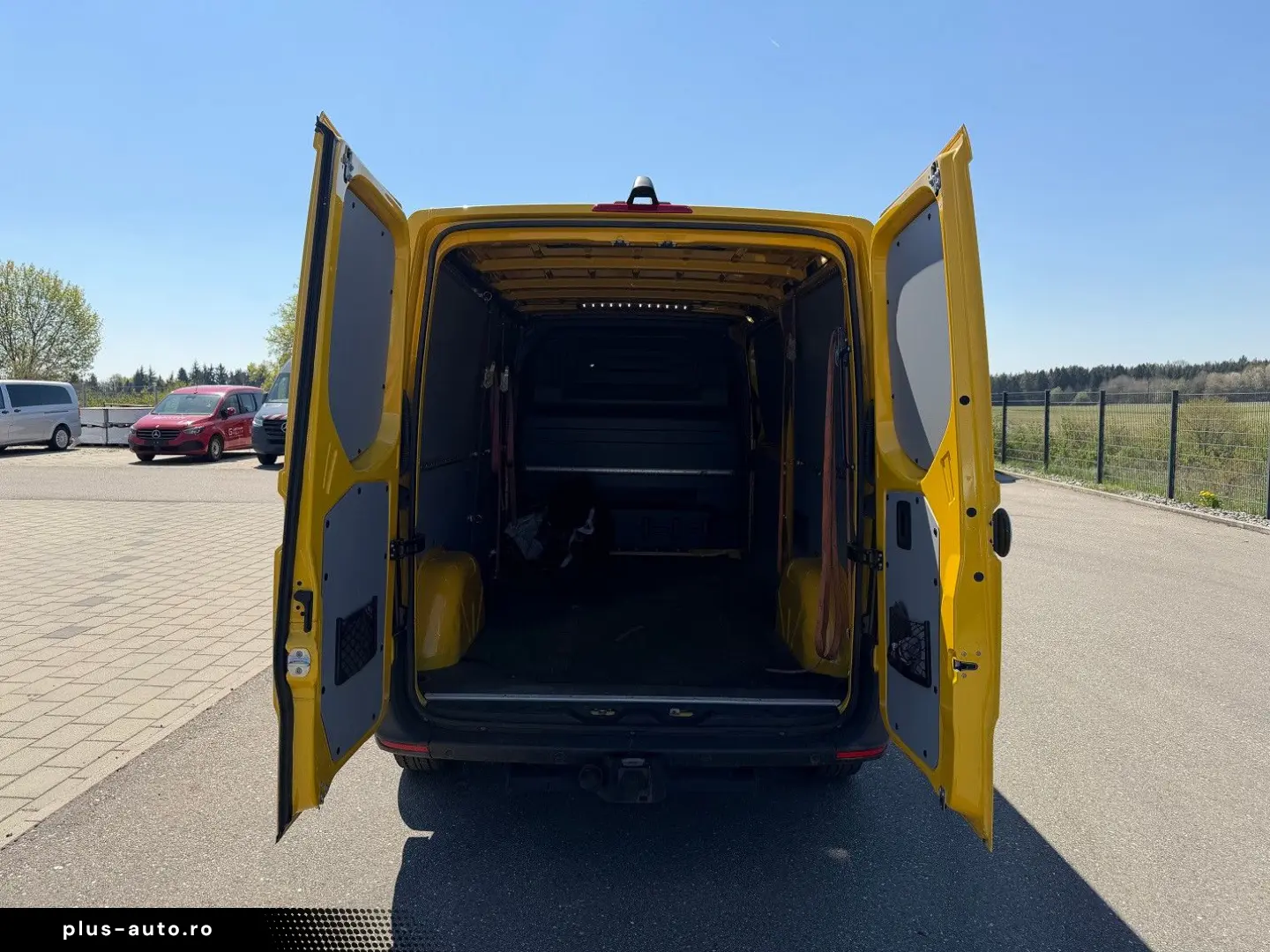 MERCEDES-BENZ Sprinter 315 CDI Flach Lang Klima MBUX LED AHK