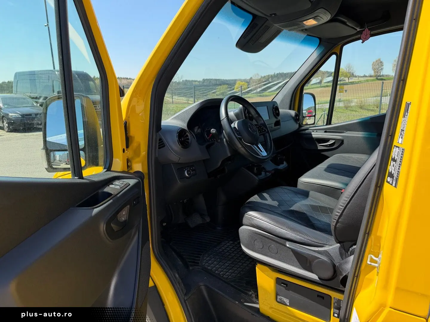 MERCEDES-BENZ Sprinter 315 CDI Flach Lang Klima MBUX LED AHK