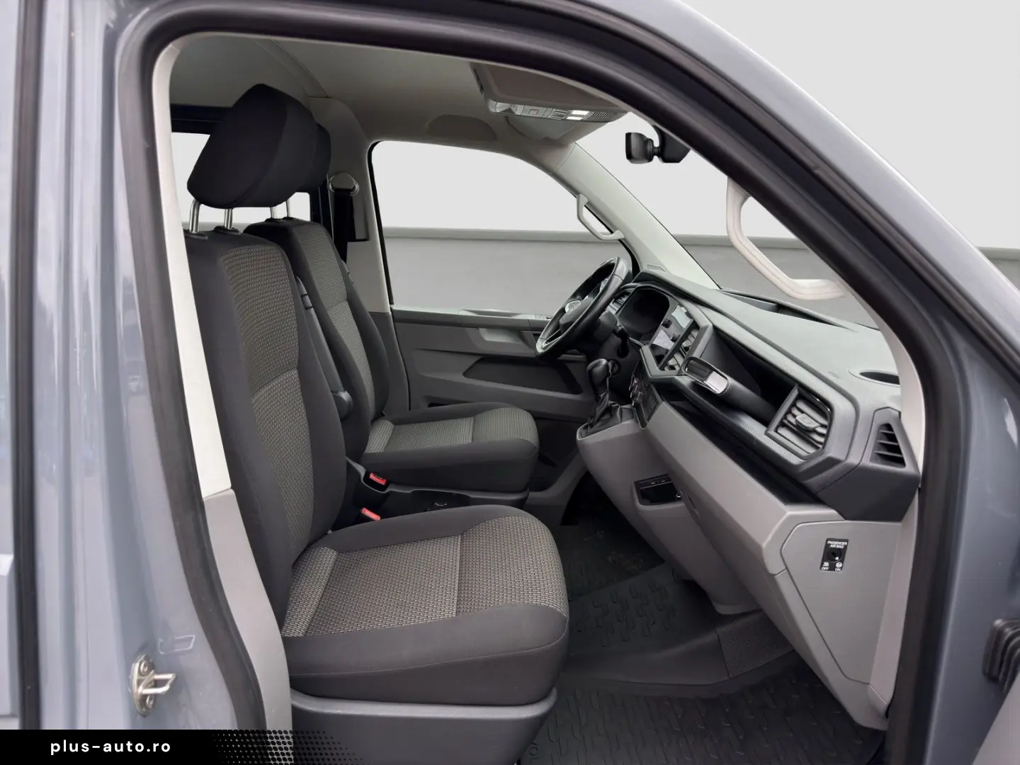 VW T6.1 Transporter Kombi 2.0 TDI 4M LED StHzg AHK
