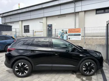 Opel Grandland X ''Innovation Edition '' 1.5 Diesel