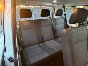 VW T6.1 Transporter Kombi 9 Sitze AHK