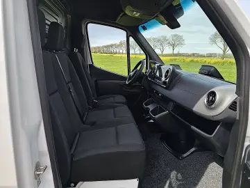 MERCEDES-BENZ SPRINTER 317 L3H2 Maxi LED Navi! Kasten