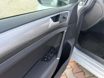 Volkswagen Golf 7 2015 1.6L Diesel