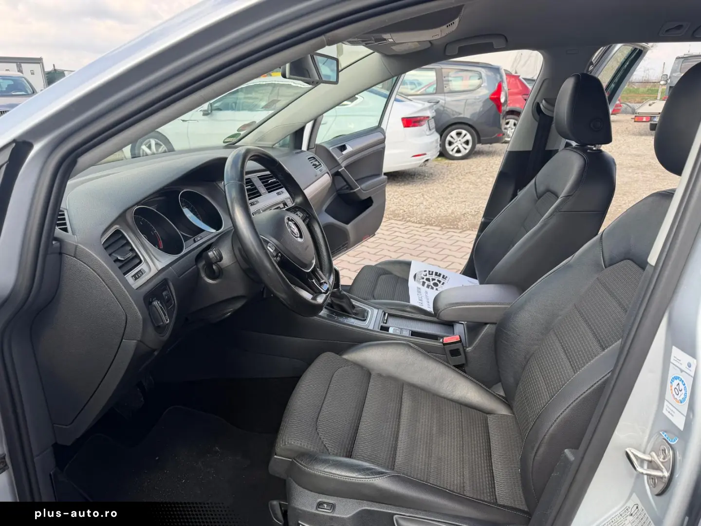 Volkswagen Golf 7 2015 1.6L Diesel