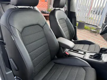 Volkswagen Golf 7 2015 1.6L Diesel