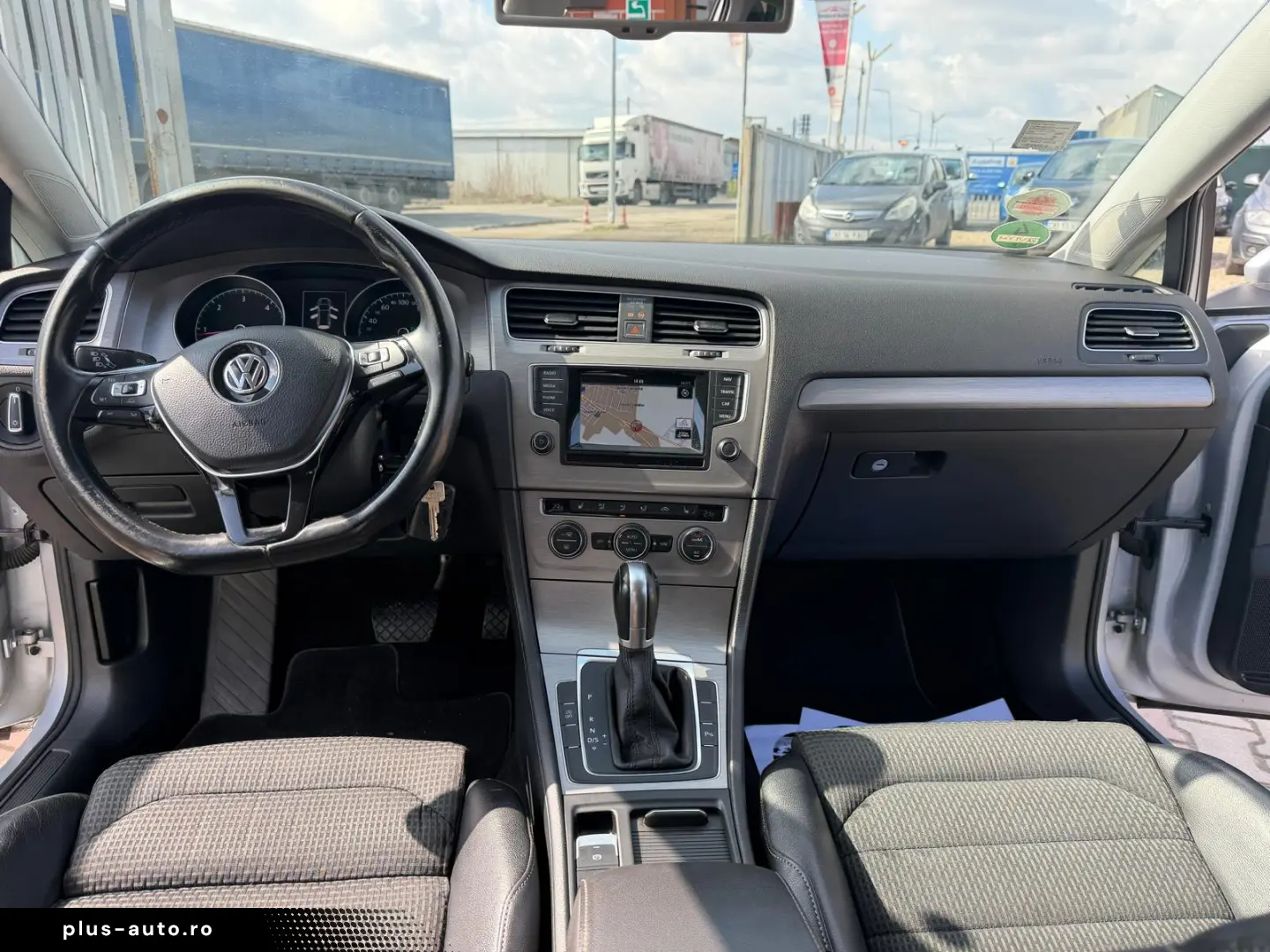 Volkswagen Golf 7 2015 1.6L Diesel