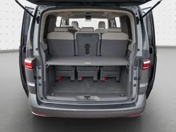 VW T7 Multivan Life 2.0 TDI Stand RFK Pano ACC Digi