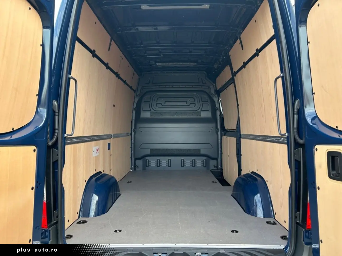 MERCEDES-BENZ Sprinter 315 CDI Kasten HD 9GT KLIMA MBUX AHK