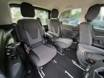 MERCEDES-BENZ V 220 d STYLE Kompakt 9GT AHK DISTR KAMERA LED