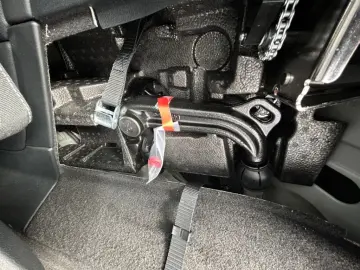 MERCEDES-BENZ V 220 d STYLE Kompakt 9GT AHK DISTR KAMERA LED