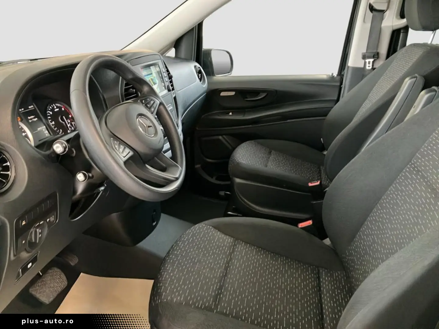 MERCEDES-BENZ Vito 116 CDI Tourer PRO Lang AHK PDC AUT Kam.