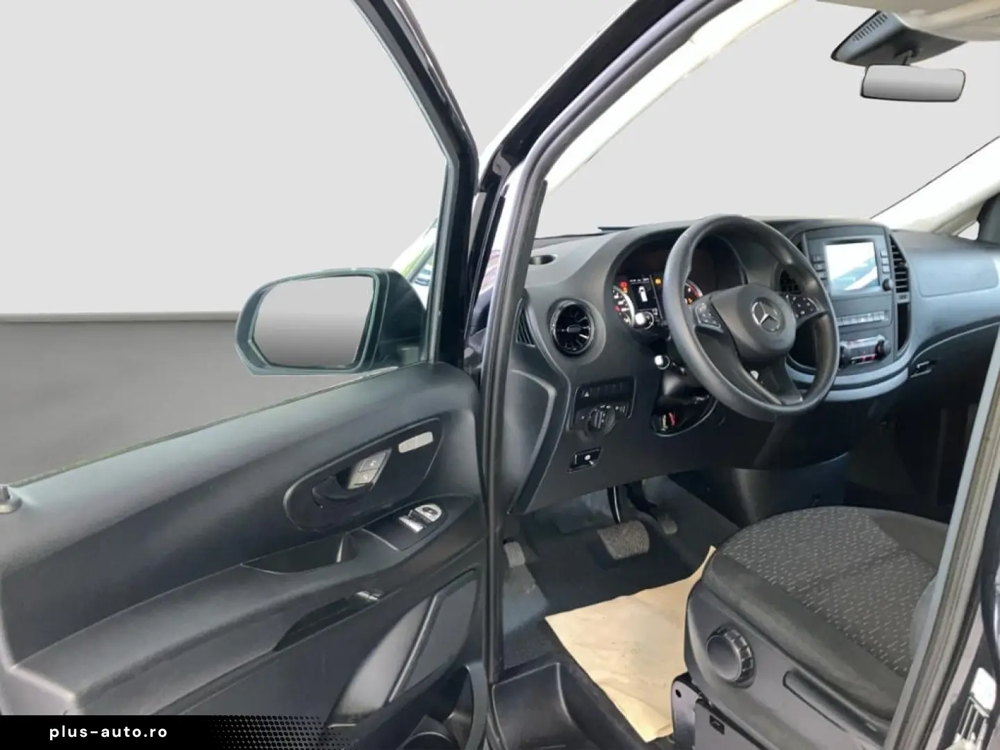 MERCEDES-BENZ Vito 116 CDI Tourer PRO Lang AHK PDC AUT Kam.