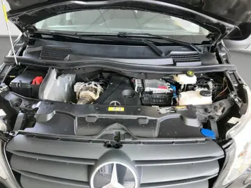 MERCEDES-BENZ Vito 116 CDI Tourer PRO Lang AHK PDC AUT Kam.