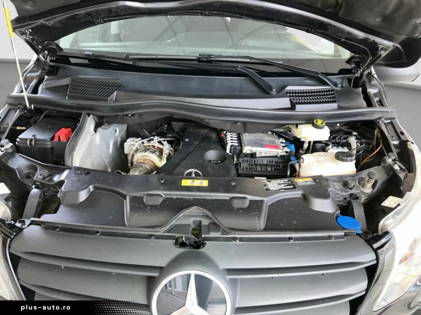 MERCEDES-BENZ Vito 116 CDI Tourer PRO Lang AHK PDC AUT Kam.