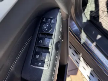 Mercedes-Benz ML 350