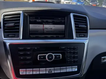 Mercedes-Benz ML 350