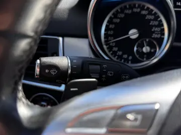 Mercedes-Benz ML 350