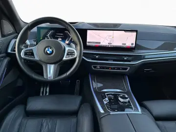 BMW X5 xD 40d M Sport Pro HUD H K St Go 3