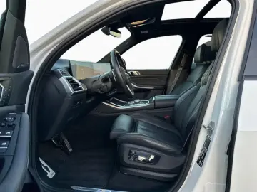 BMW X5 xD 40d M Sport Pro HUD H K St Go 3