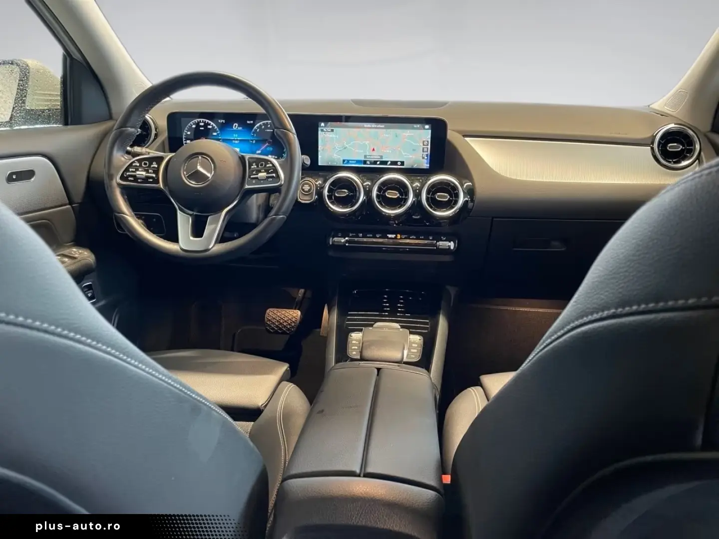 MERCEDES-BENZ GLA 250 e