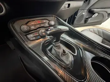 Dodge Challenger 6.4 V8