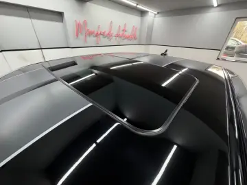 Dodge Challenger 6.4 V8