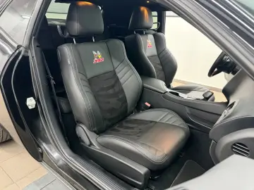 Dodge Challenger 6.4 V8