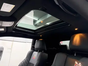 Dodge Challenger 6.4 V8