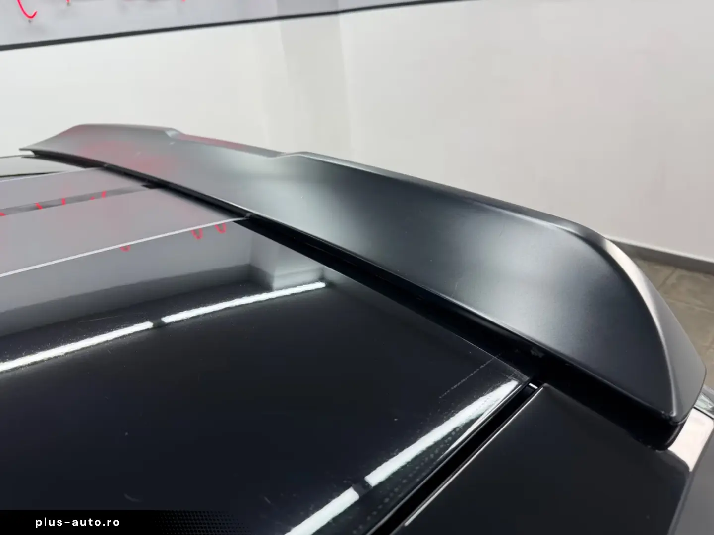 Dodge Challenger 6.4 V8